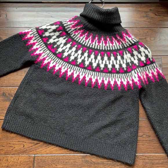 Line & Dot Kels Fair Isle turtleneck sweater crop boxy black neon hot pink - Picture 9 of 11